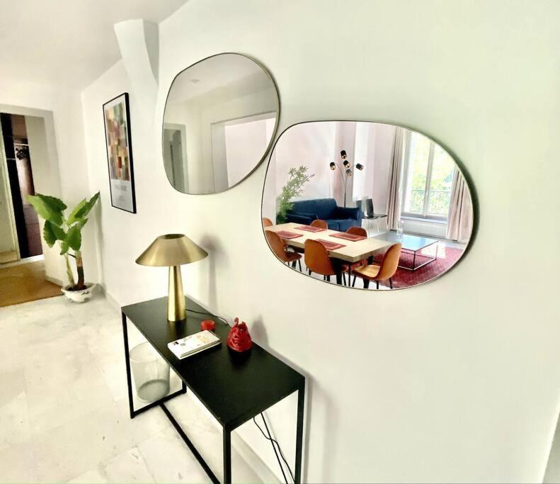Gustave - Charming Eiffel Tower Appartement - París Exterior foto